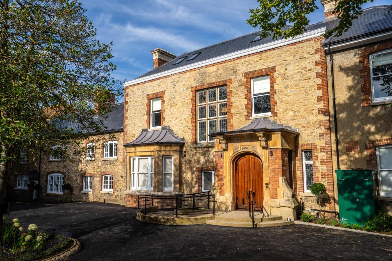 Old Abbey House Hotel Abingdon-on-Thames ภายนอก รูปภาพ