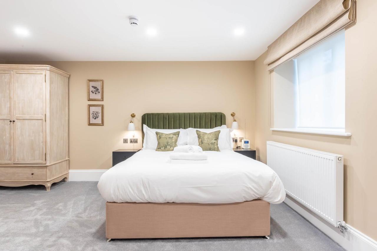 Old Abbey House Hotel Abingdon-on-Thames ภายนอก รูปภาพ