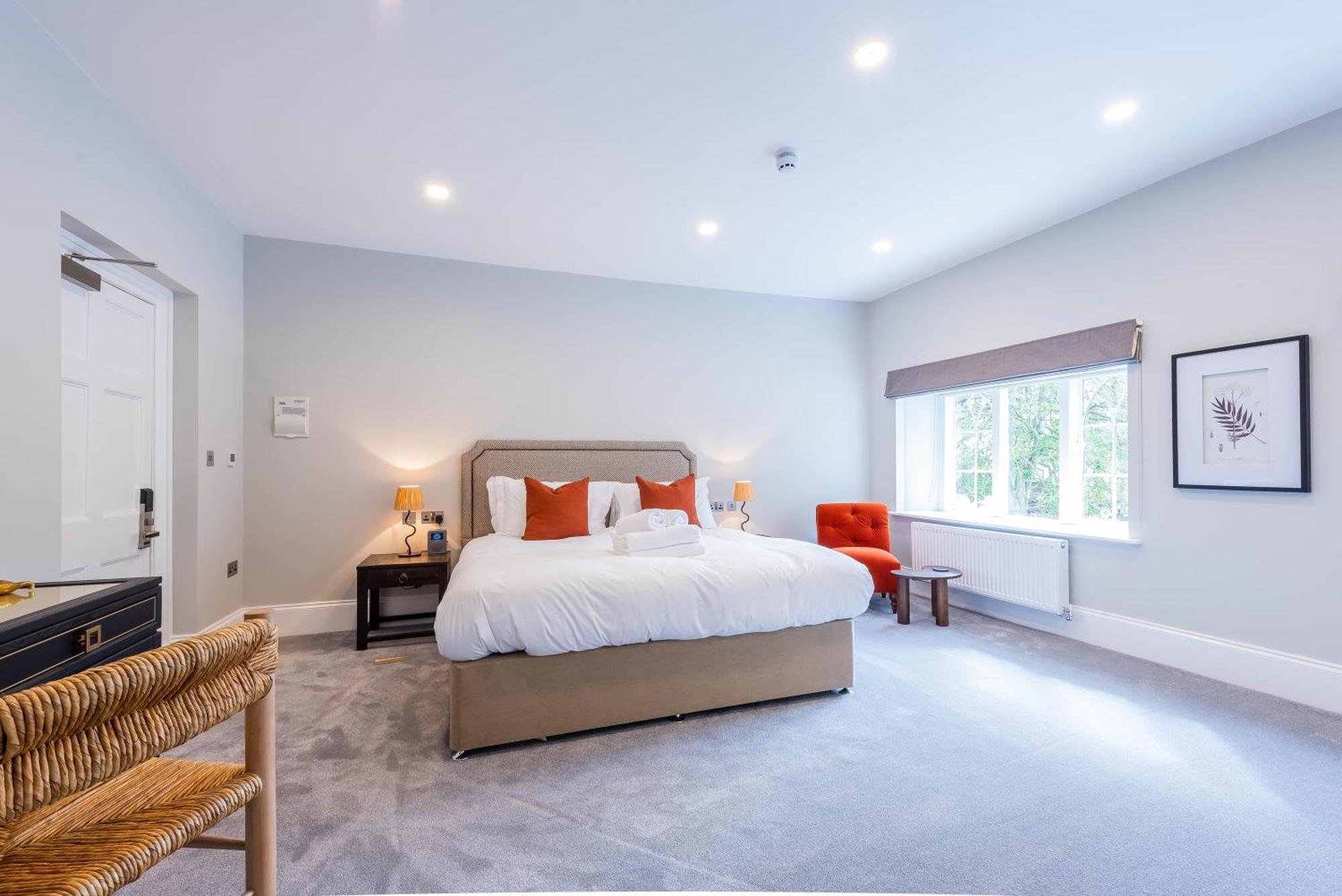 Old Abbey House Hotel Abingdon-on-Thames ภายนอก รูปภาพ